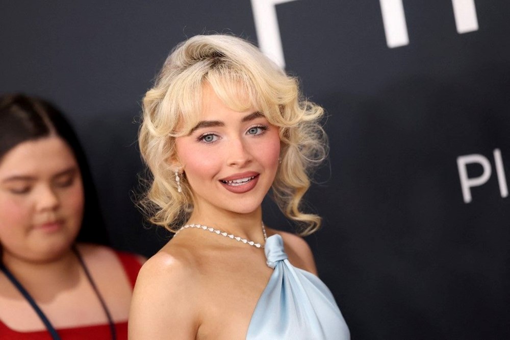 Sabrina Carpenter'dan hayranlarını kızdıracak karar - 3