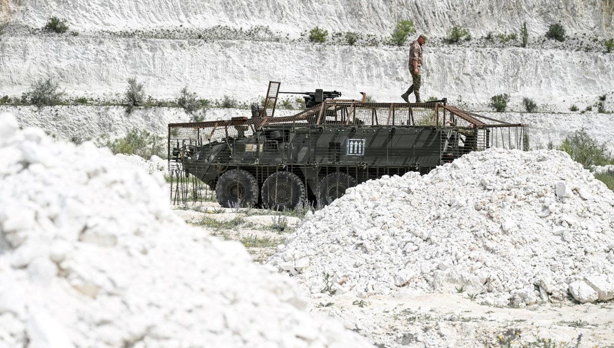 Ukrayna'dan ABD'nin mühimmat kararına tepki