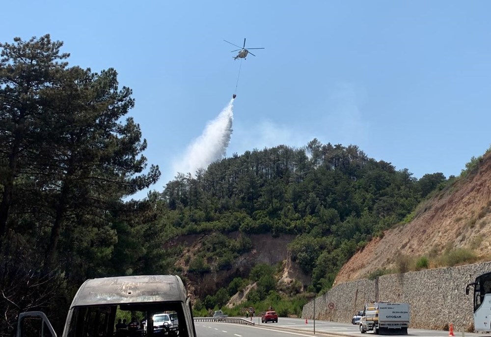 Balıkesir, Çanakkale, Antalya ve Uşak'ta orman yangını: Havadan ve karadan müdahale ediliyor - 2