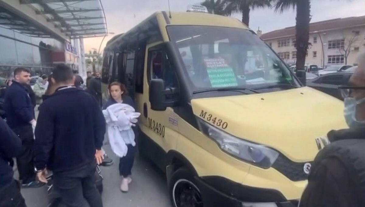 İstanbul’da minibüste doğum