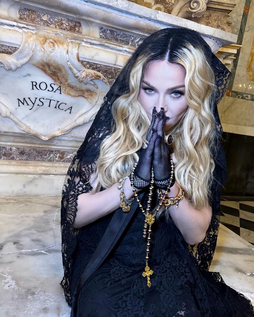 Pop müziğin ikonik ismi Madonna 66 yaşında - 1