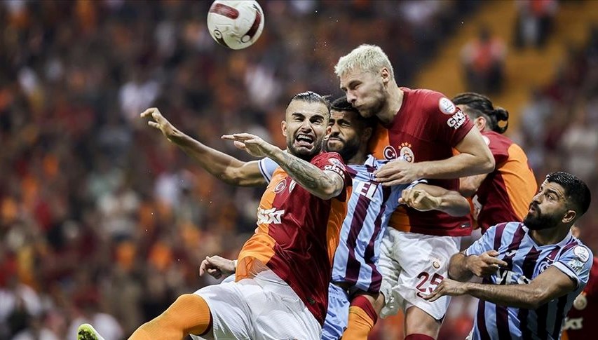 Süper Lig'de Trabzonspor, Galatasaray'ı Konuk Edecek: Muhtemel 11'ler ...