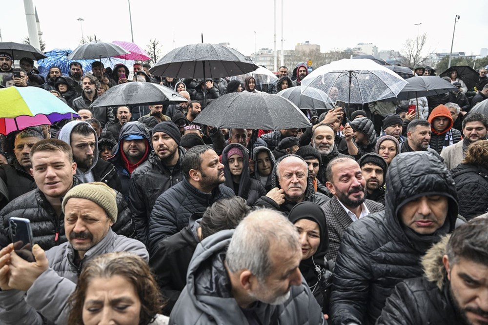 Ferdi Tayfur’un tabutubaşında kavga - 7