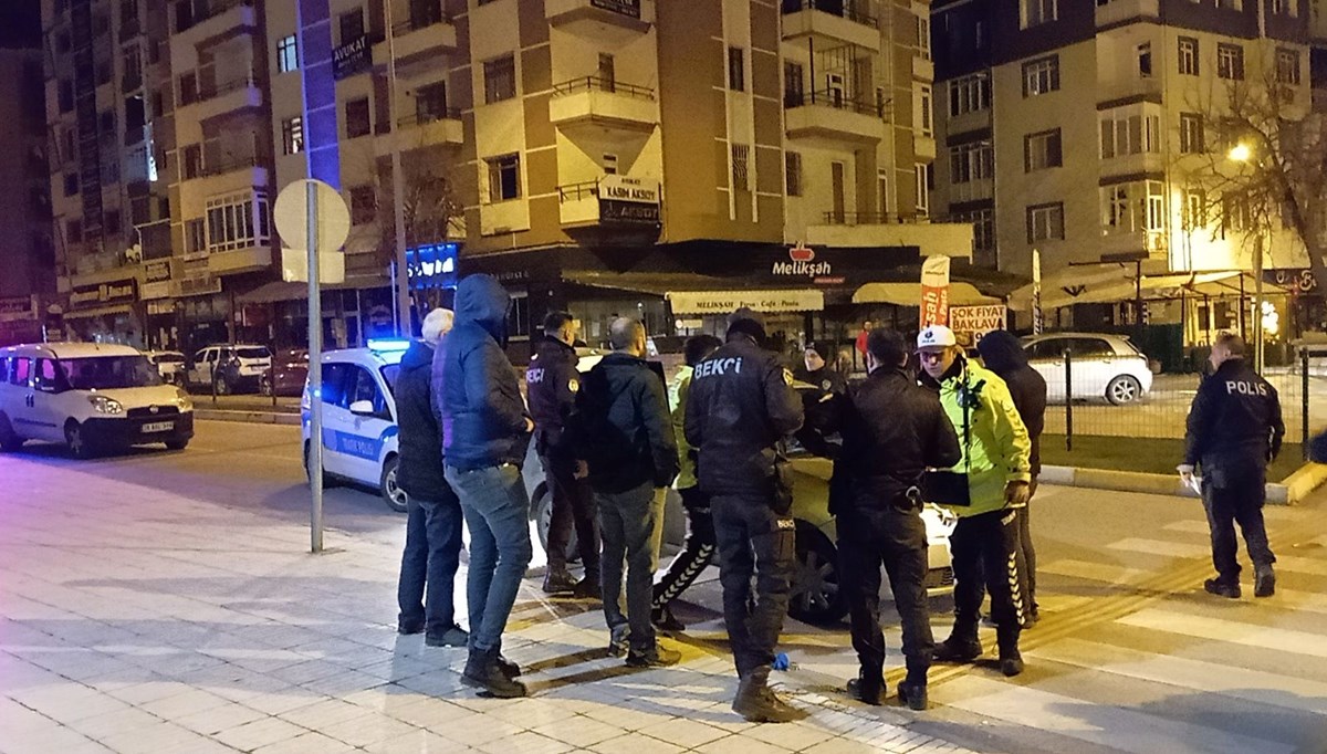 Uygulamadan kaçan sürücüye 53 bin 400 TL ceza Uygulamadan kaçan sürücüye 53 bin 400 TL ceza