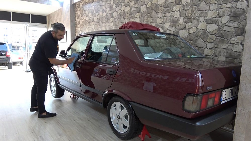 Fabrikadan çıktığı gibi duruyor: 1997 model otomobil 70 bin liraya satıldı - 1
