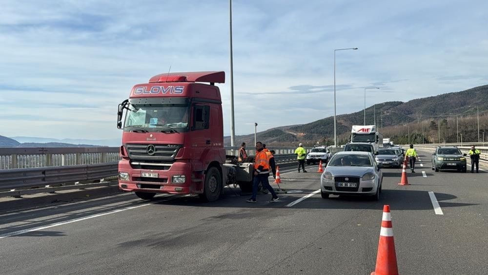 Anadolu Otoyolu’nda kaza: Kilometrelerce kuyruk oluştu - 5