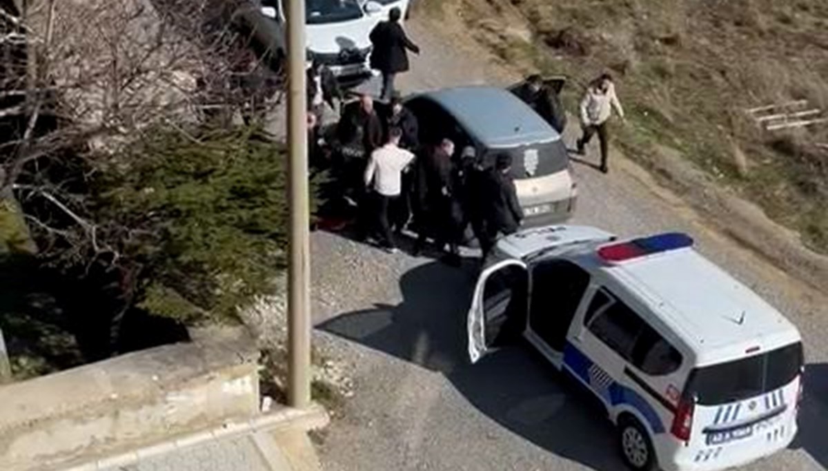 17 yaşındaki sürücüye polis dayağı iddiasına soruşturma 17 yaşındaki sürücüye polis dayağı iddiasına soruşturma