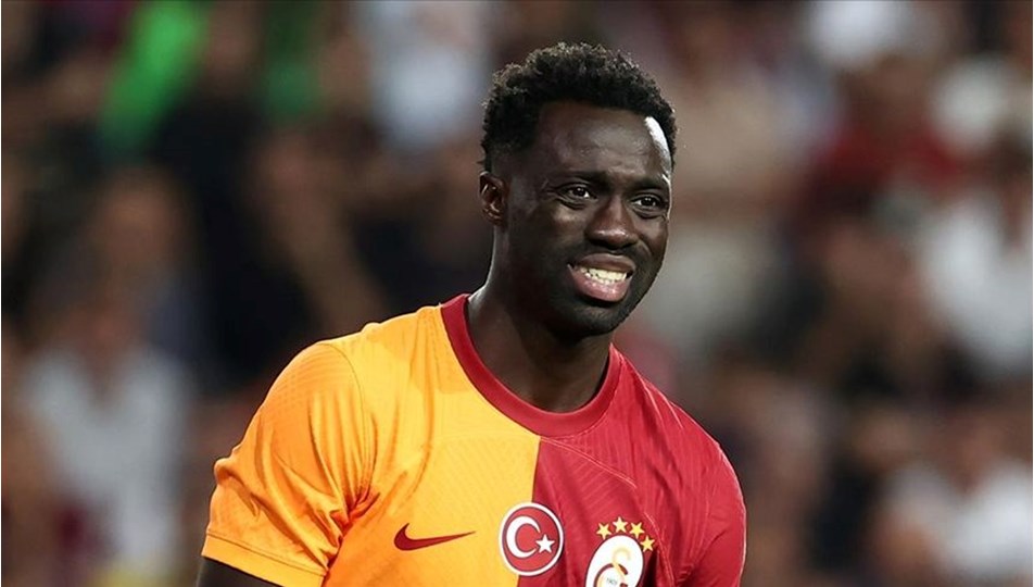 Galatasaray'dan Davinson Sanchez kararı