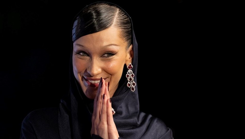 Bella Hadid: Ramazan mübarek olsun