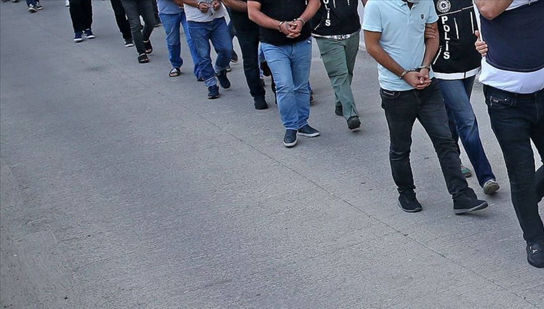 İstanbul'da DAEŞ operasyonu 13 gözaltı