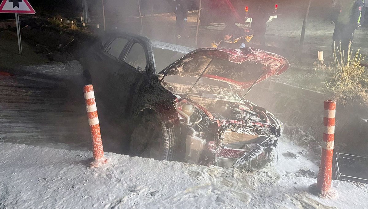 Tekirdağ'da takla atıp alev alan otomobilin sürücüsü öldü Tekirdağ'da takla atıp alev alan otomobilin sürücüsü öldü