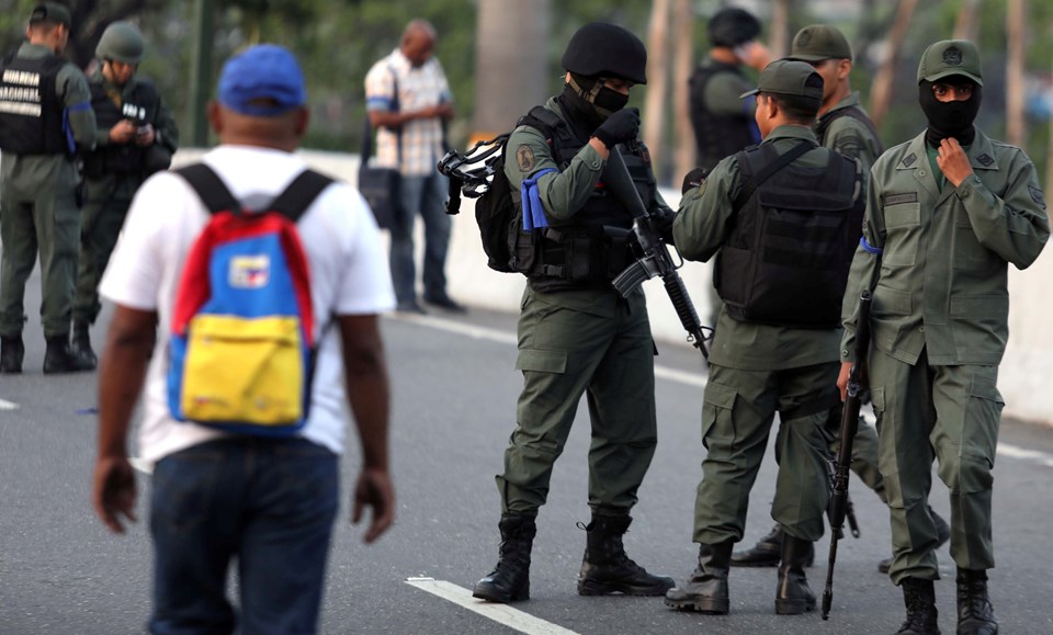 Maduro "kurtulduk", Guaido "pasif isyan" dedi (Venezuela'da son durum) - 3
