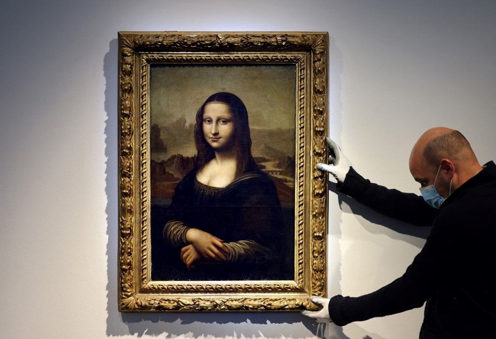 Louvre Müzesi'ndeki Mona Lisa tablosuna pastalı saldırı - 7