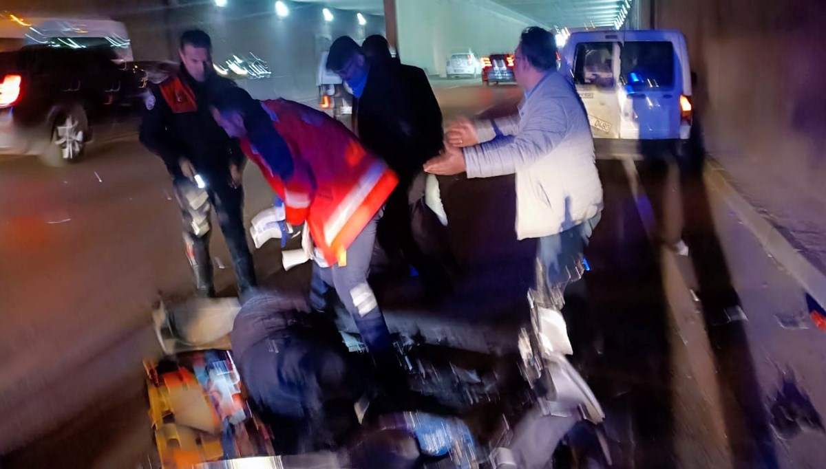 Park halindeki araca çarpan motosikletli, 3 gün sonra öldü Park halindeki araca çarpan motosikletli, 3 gün sonra öldü