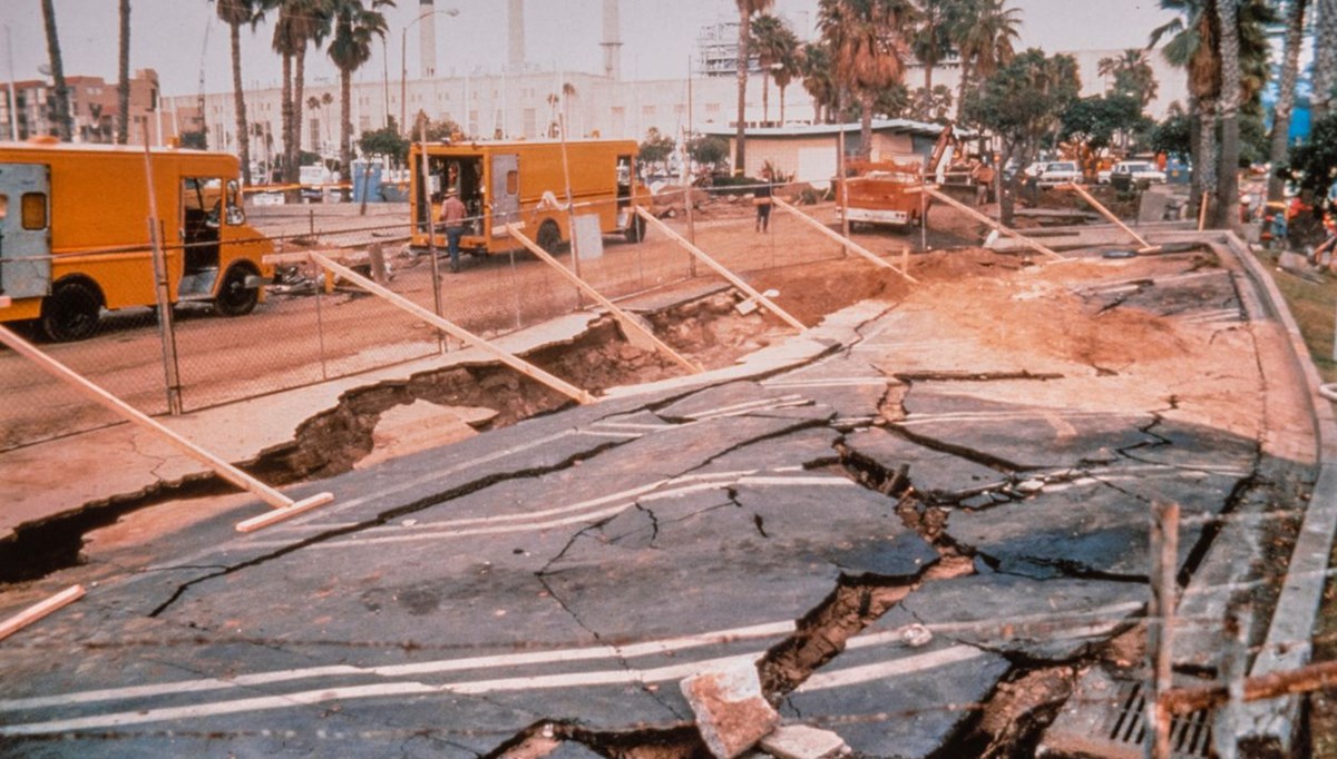 San Andreas'tan kaçış: Kaliforniya büyük bir depreme hazırlanıyor San Andreas'tan kaçış: Kaliforniya büyük bir depreme hazırlanıyor