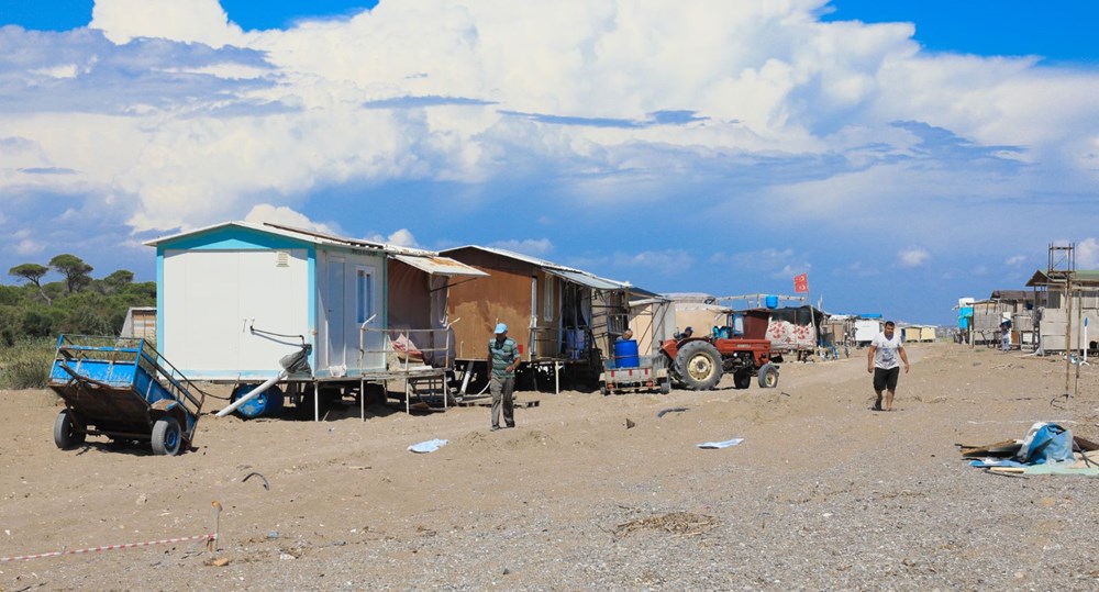 Lüks tatilin bedavaya sunulduğu 'Çardak Beach' çöplük oldu - 19