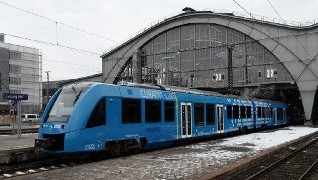 Almanya'da hidrojenle çalışan tren yaptılar