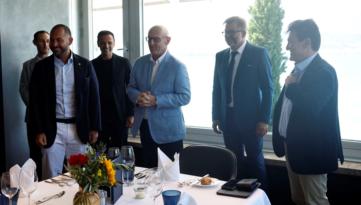 FC Lugano, Fenerbahçeli yöneticileri ağırladı FC Lugano, Fenerbahçeli yöneticileri ağırladı