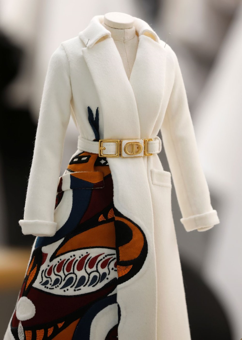 Dior'dan Dijital Moda Haftası için minyatür elbise tasarımları - 2
