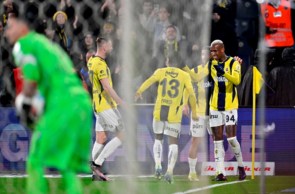 Fenerbahçe - Trabzonspor maçının bahtını değiştiren an: Anderson Talisca ile birlikte her şey siyahtan beyaza döndü 82