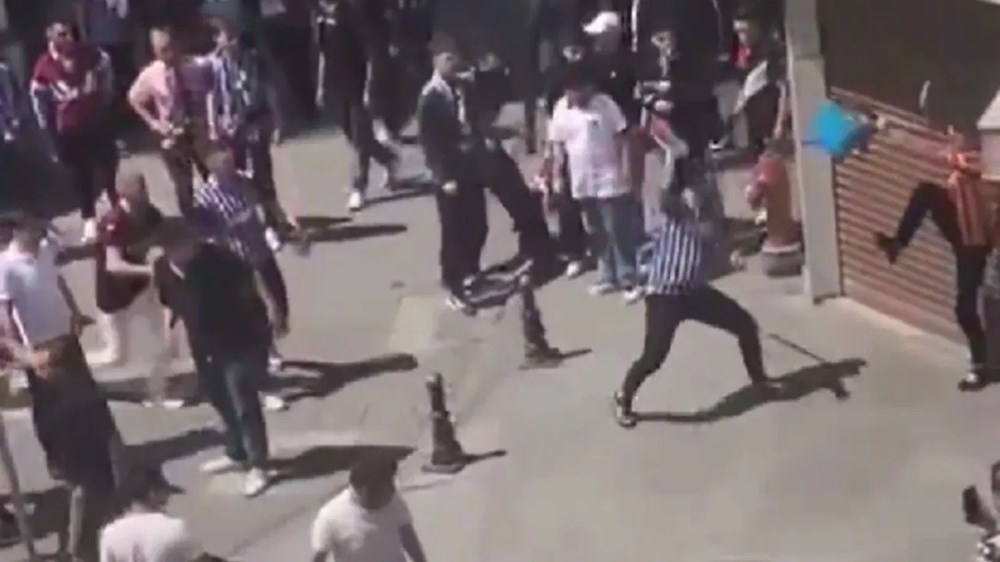 Trabzonspor ile Galatasaray taraftarı arasında kavga - 3