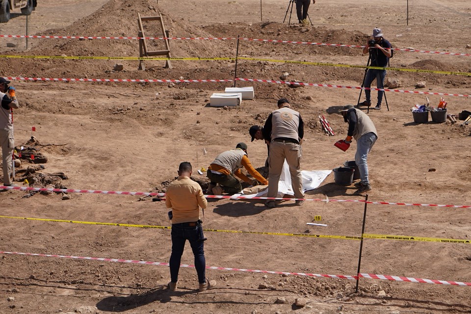 Musul'da DAEŞ'in katlettiği 500 kişilik iki toplu mezar bulundu - 1