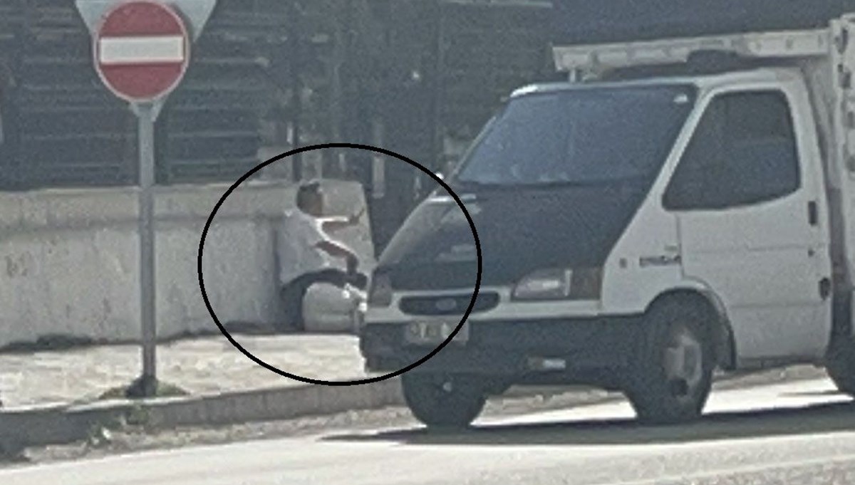 Boşanma aşamasındaki eşini vurup rehin aldı Boşanma aşamasındaki eşini vurup rehin aldı
