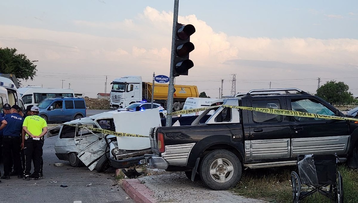 Sürücü ve eşi kazada öldü