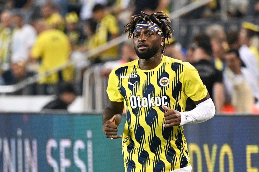 Fenerbahçe'de Jose Mourinho ve Maximin arasındaki