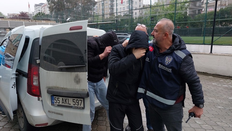 Okulda öğretmeni döven iki çocuk tutuklandı - 1