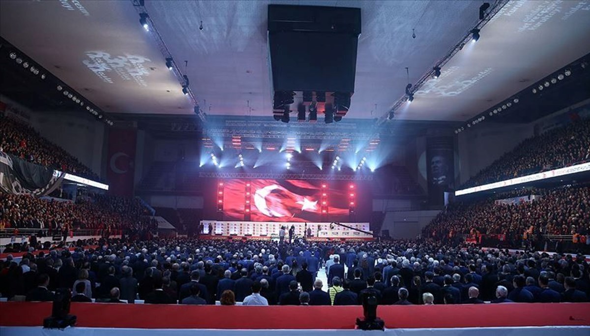 CHP kurultayı ne zaman yapılacak? Gözler CHP genel başkan seçiminde (38. Cumhuriyet Halk Partisi Olağan Kurultayı) CHP kurultayı ne zaman yapılacak? Gözler CHP genel başkan seçiminde (38. Cumhuriyet Halk Partisi Olağan Kurultayı)