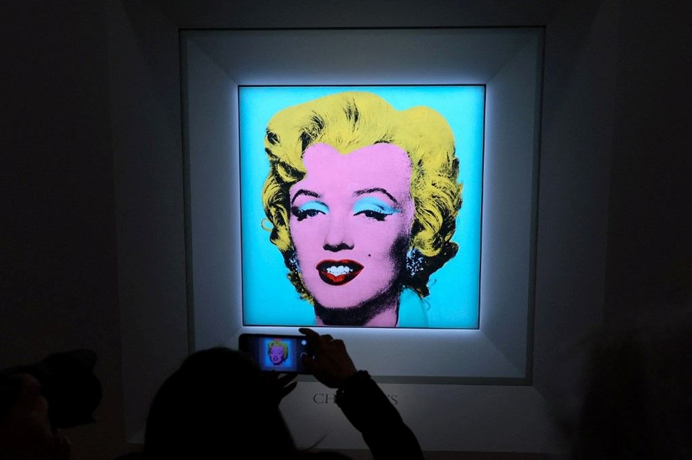 Andy Warhol'un Marilyn Monroe portresine rekor fiyat - 4