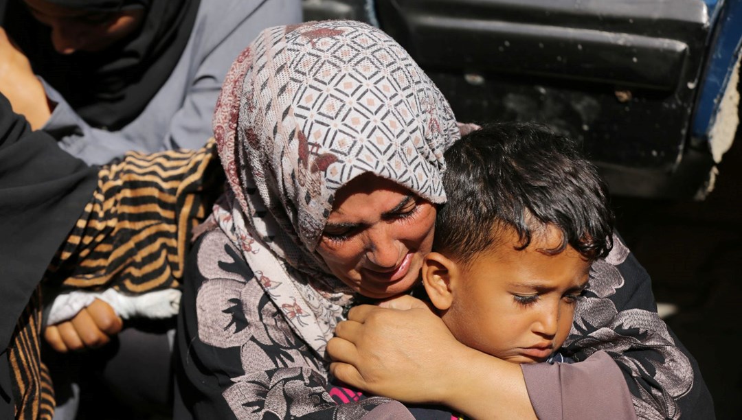 İsrail saldırıları devam ediyor Gazze'de can kaybı 35 bin 903'e