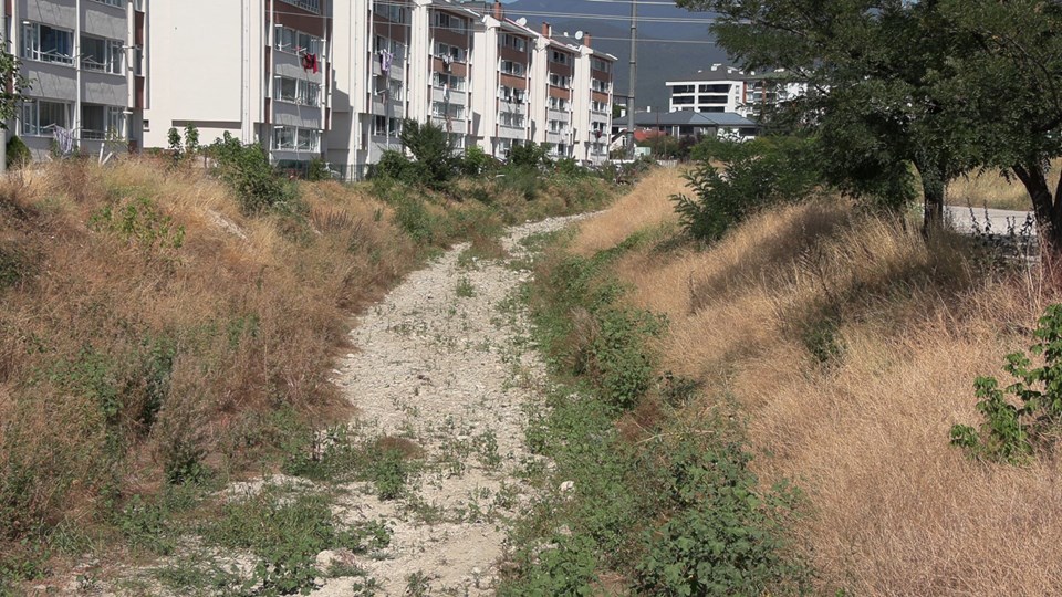 B�y�ksu Deresi de kurakl�ktan nasibini ald�