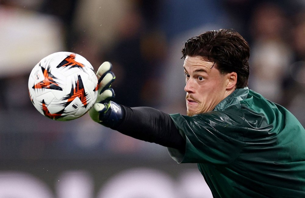 Fenerbahçe'den Mourinho Hamlesi: Svilar'la Livakovic Takası mı? 76