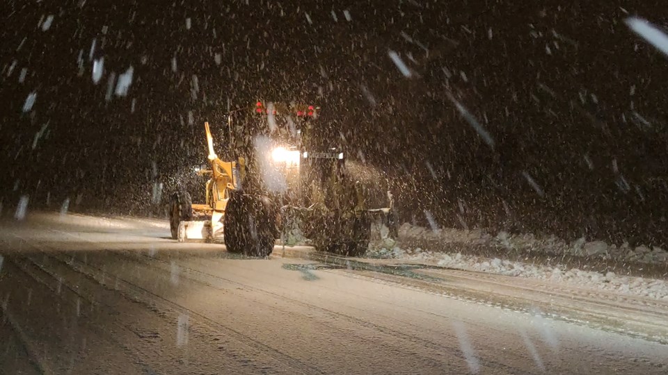 Van’da 492 yerleşim yerinin yolu ulaşıma kapandı - 1