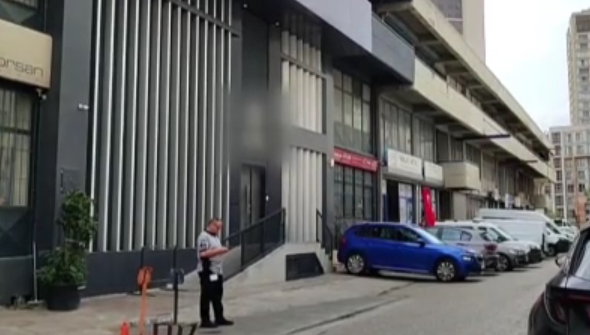 Küçükçekmece'de silahlı saldırı