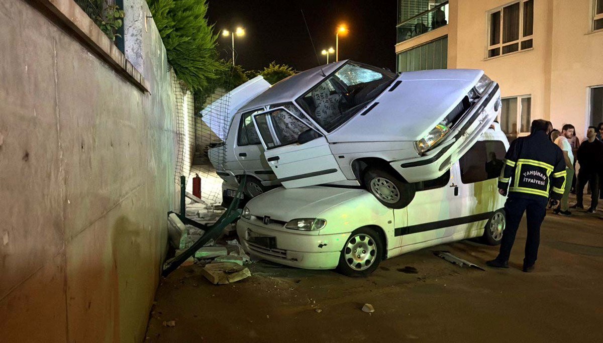 Kırıkkale'de otomobil, park halindeki araçların üzerine düştü: 1 yaralı