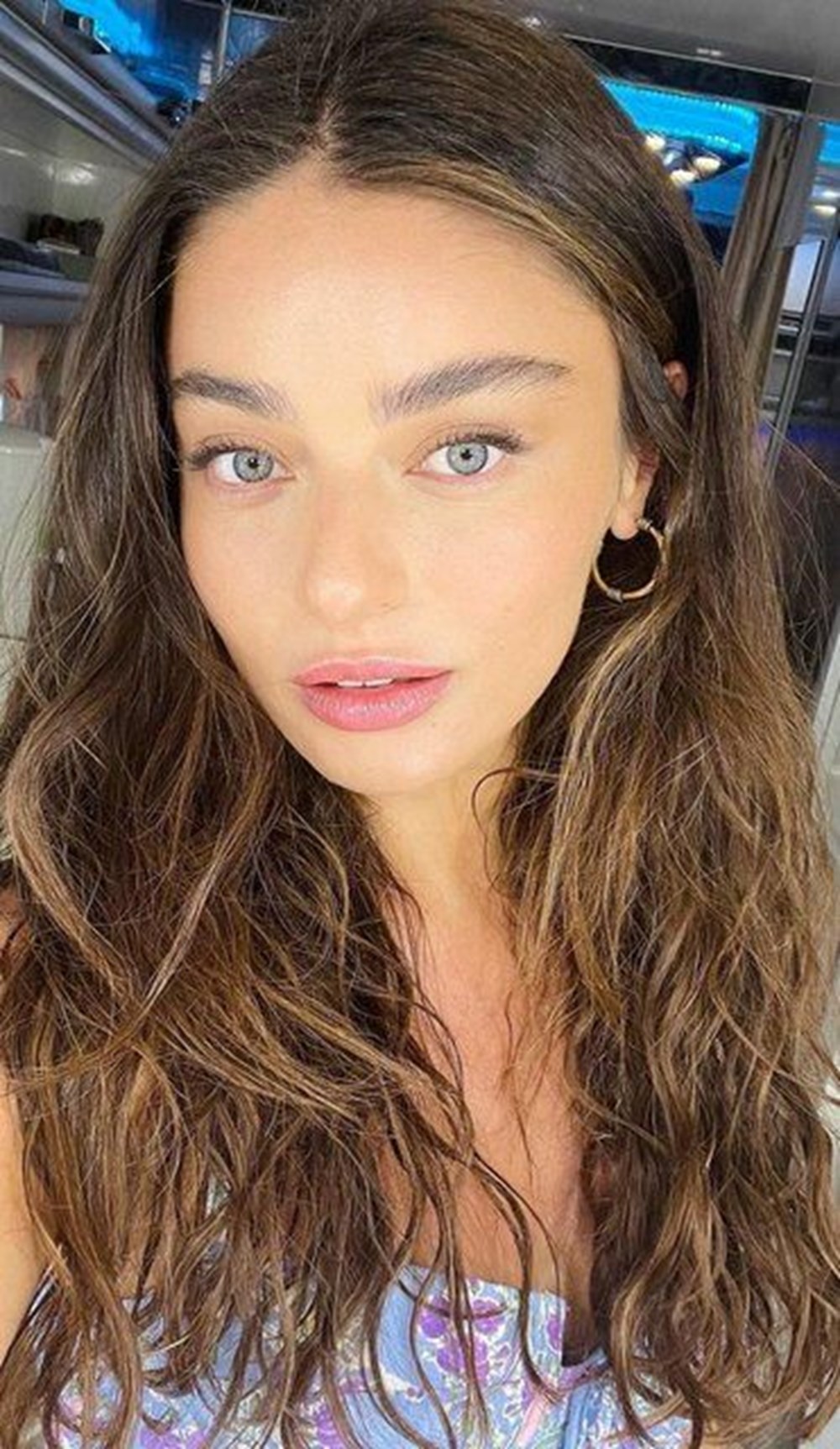 Sibel Can sarışın oldu! (Ünlülerin değişimi) - 81