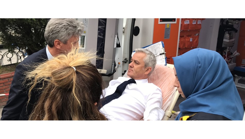 Eski belediye başkanına silahlı saldırı