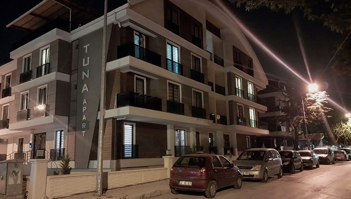 Isparta'da üniversite öğrencisine silahlı saldırı Isparta'da üniversite öğrencisine silahlı saldırı