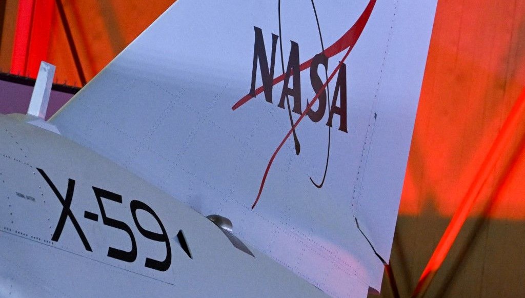 Ses hızının 1,4 katına çıkan uçak test edildi