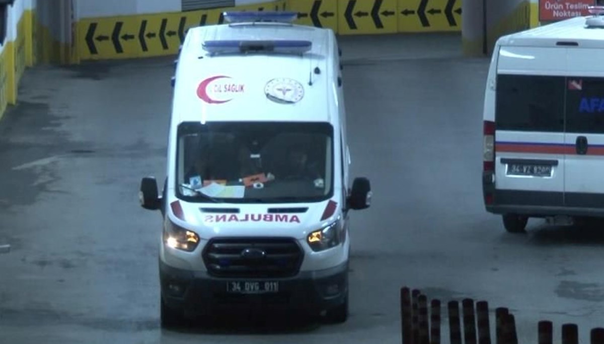 İstanbul'da AVM otoparkında siyanürle intihar İstanbul'da AVM otoparkında siyanürle intihar