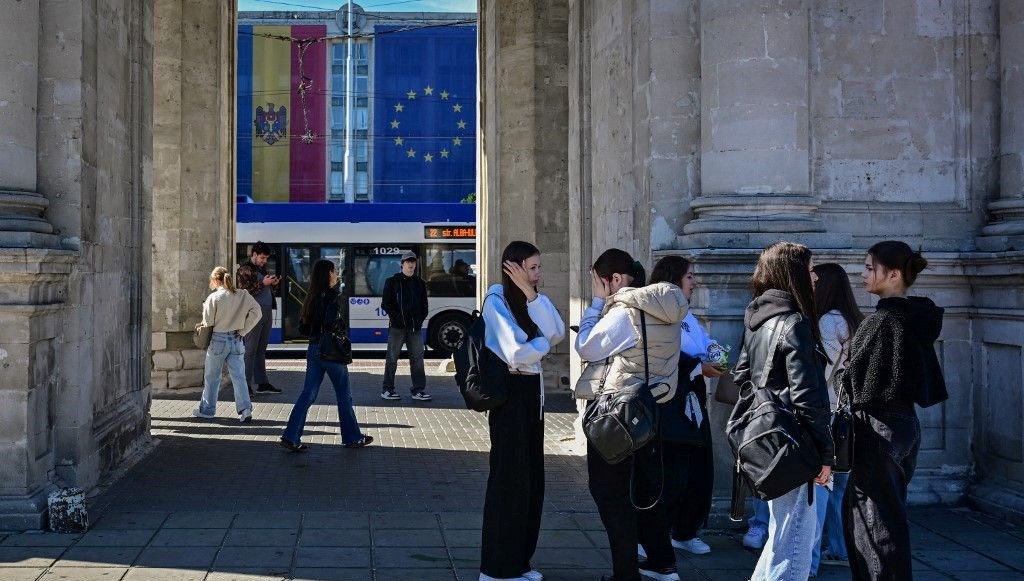 Moldova'da halk sandık başında