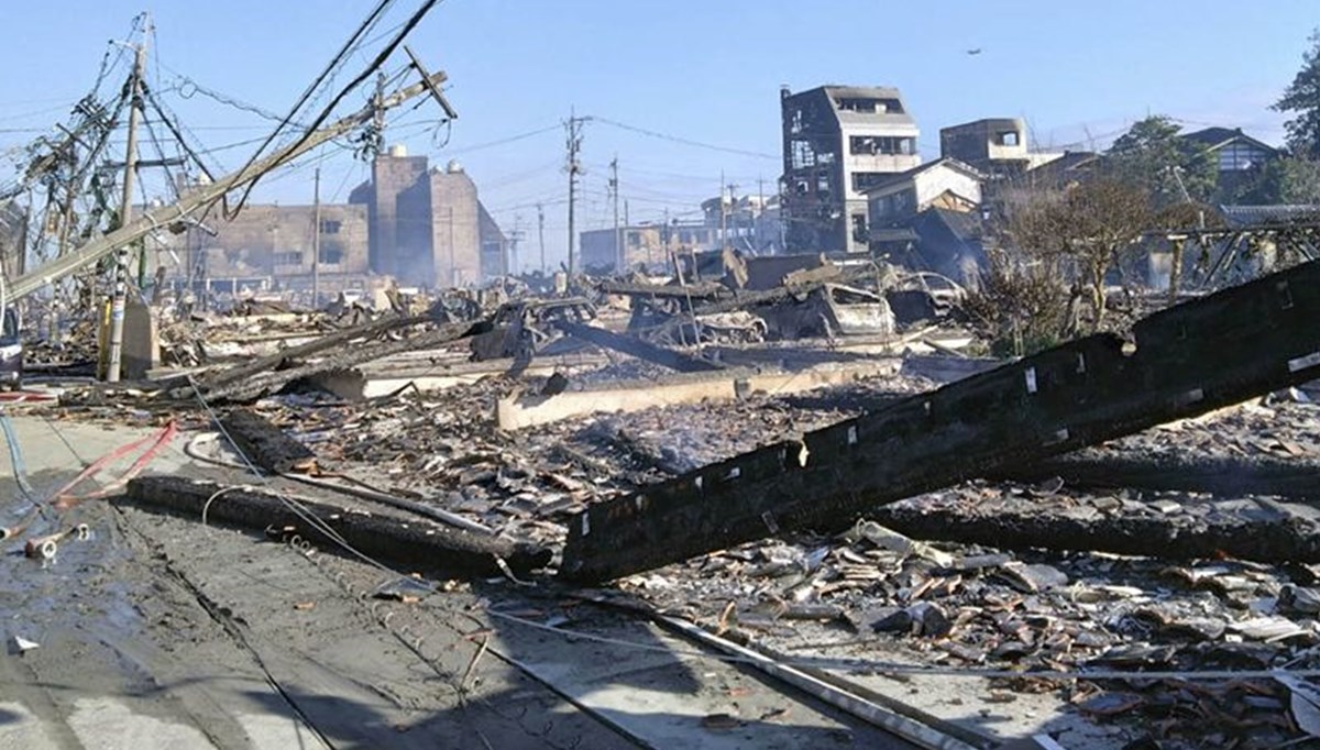 Japonya'daki depremin bilanço ağırlaşıyor: Yüzlerce kişi hala kayıp