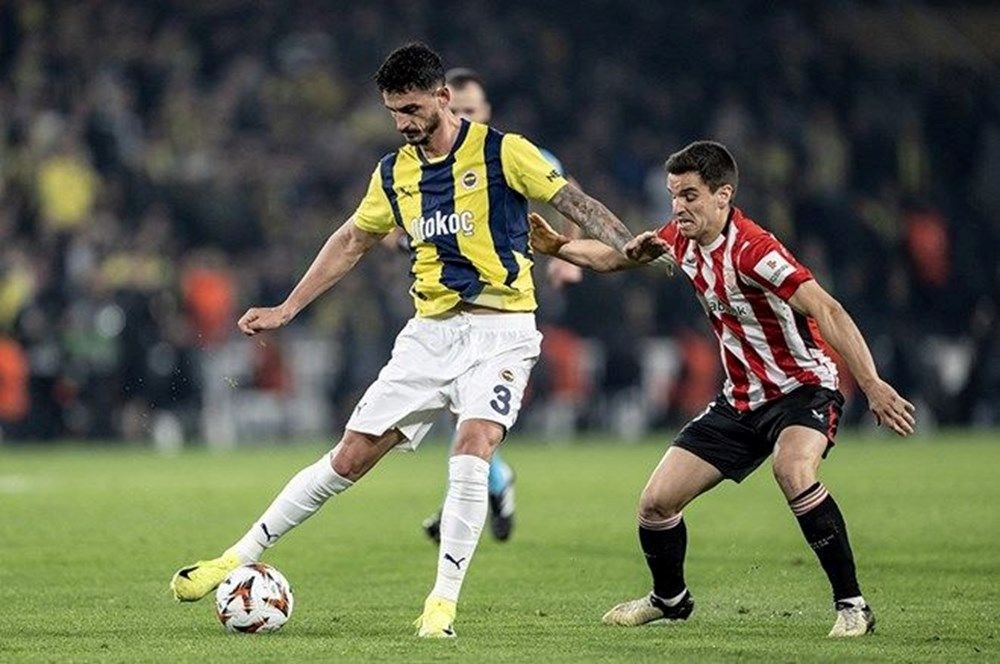 Fenerbahçe'den ayrılan Samet Akaydin: Mourinho sevilmediğim yerde durmamam gerektiğini söyledi - 3