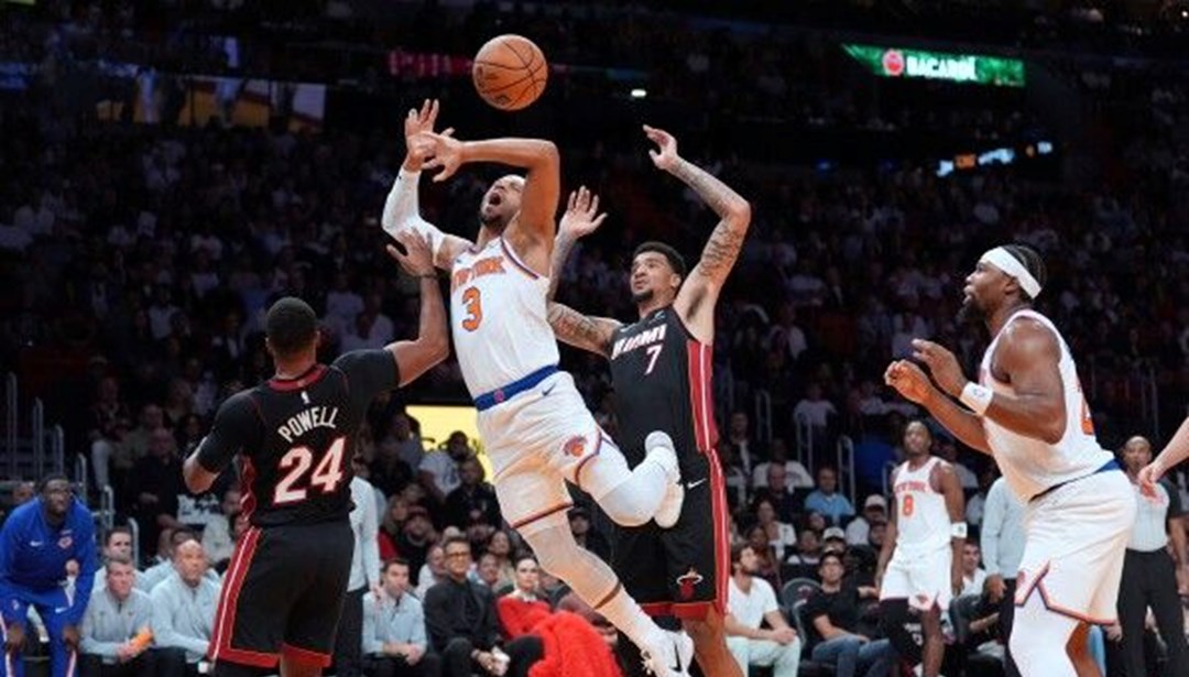Miami Heat evinde güldü