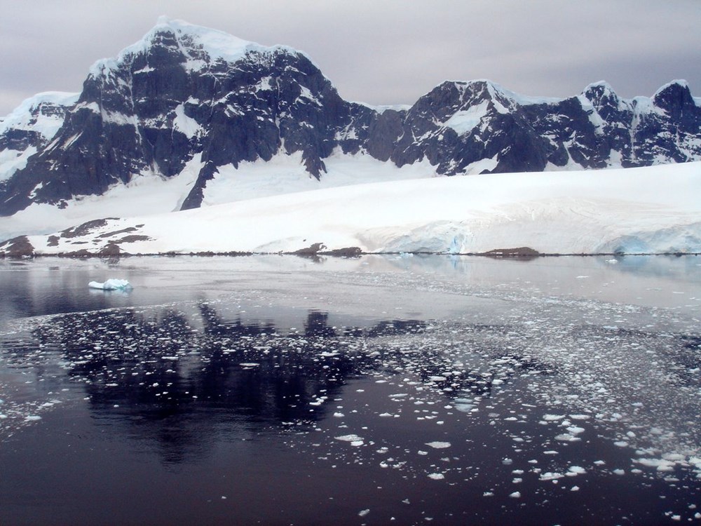 Tarihin en düşük seviyesinde: Arktik deniz buzunun kalbi bu yaz tamamen eriyebilir - 6