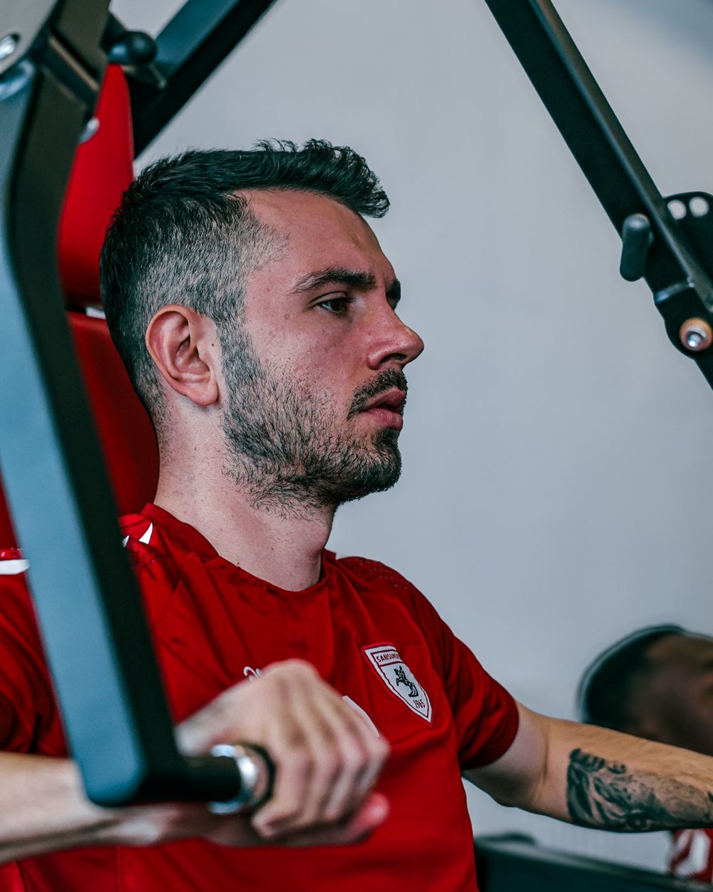 Samsunspor idmanında Emre Kılınç krizi: "Kalbiyle aklı çelişen varsa" kelamının akabinde terk etti 73