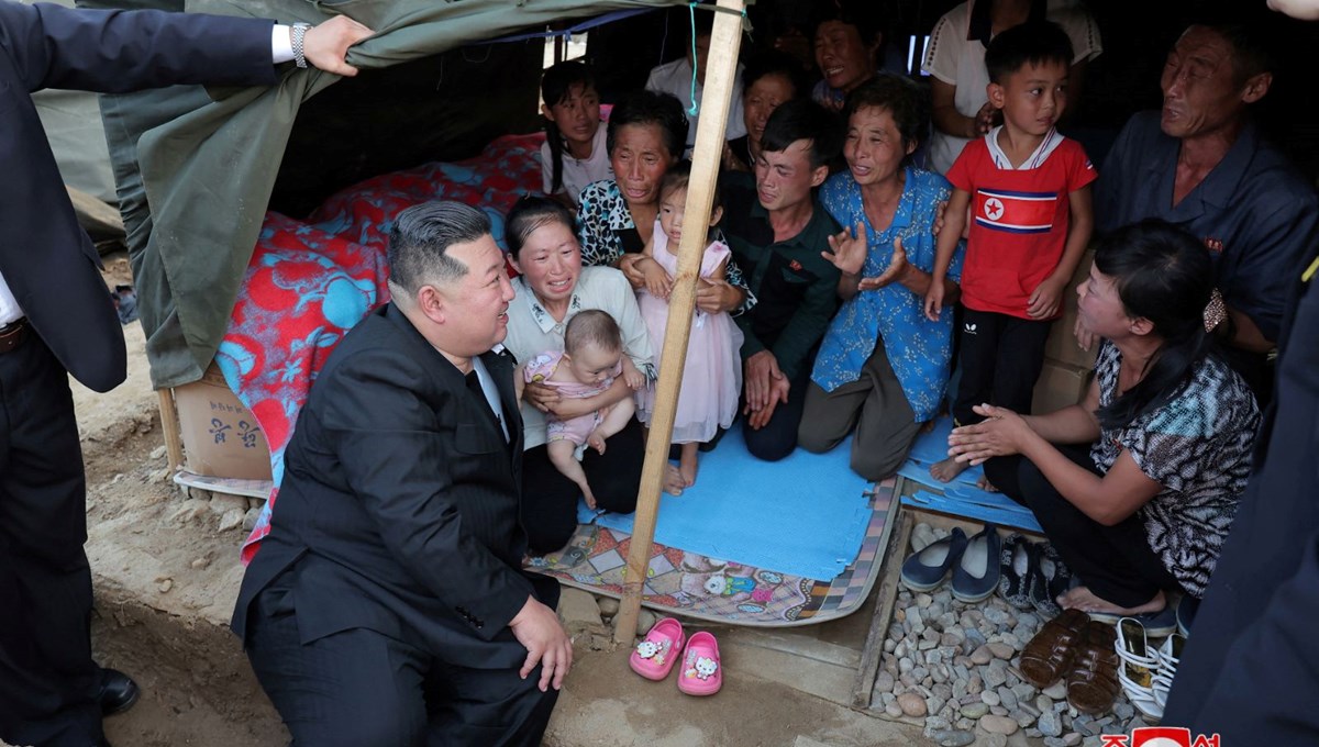 Kuzey Kore'de sel felaketi: Kim Jong-un yardım tekliflerini reddetti Kuzey Kore'de sel felaketi: Kim Jong-un yardım tekliflerini reddetti